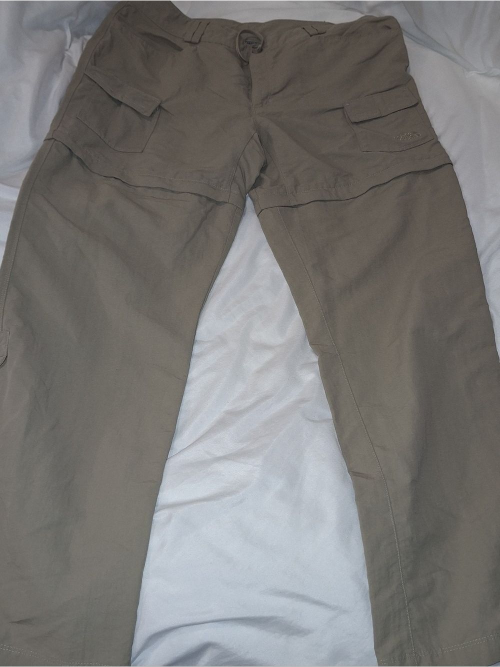 The North Face Women's Khaki Cargo Pants - Versatile Utility Style Convertible